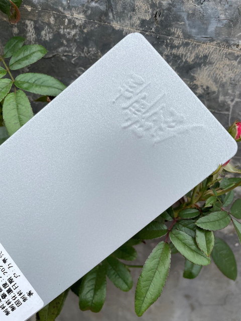 Spray de pintura em pó para móveis metálicos anticorrosão resistente às intempéries na China Revestimento em pó de cor metálica anticorrosão para utensílios de cozinha